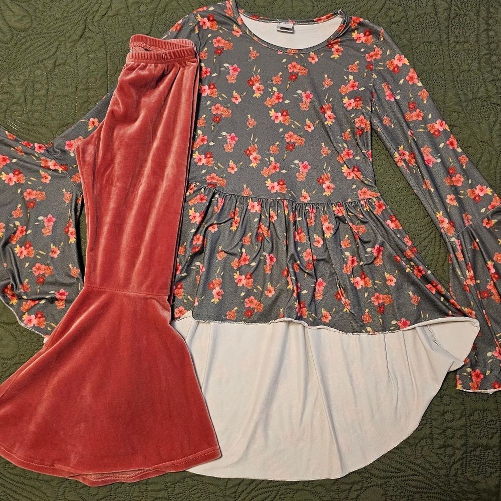 Boutique velour set